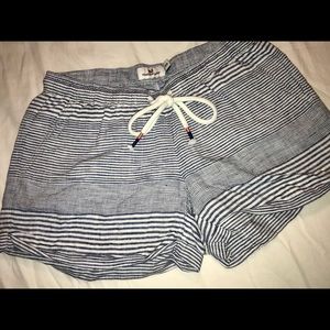 Vineyard Vines Pull On Shorts